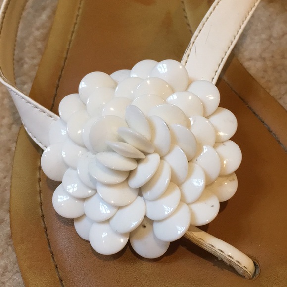 Alfani White Flower Sandals - Picture 3 of 5